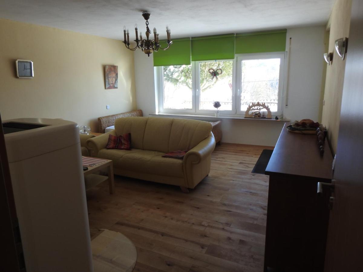 Apartamento Rusti Deifeld Medebach Exterior foto
